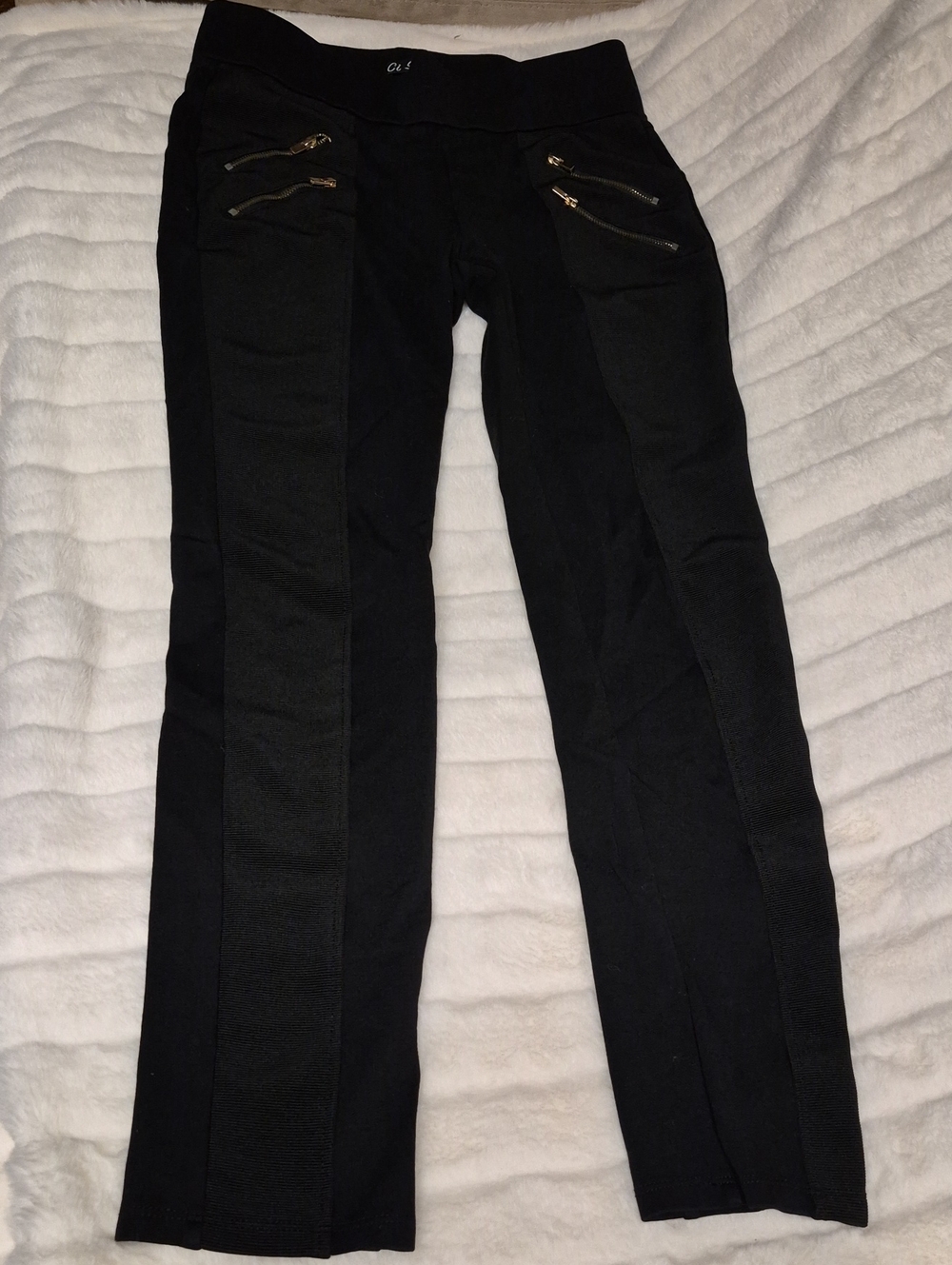 Black Women's Jeans with Zip Pocket Detail